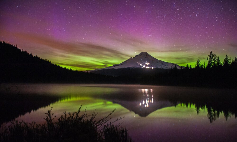 Chasing the Northern Lights in Oregon: A Rare but Mesmerizing Experience